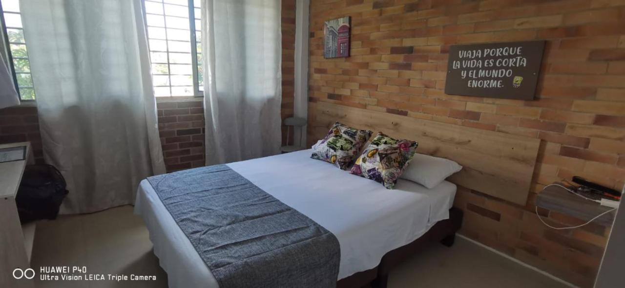 Hotel Edificio Niza80 Ibague, Acceso Digital Cerca Parque Deportivo Esterno foto