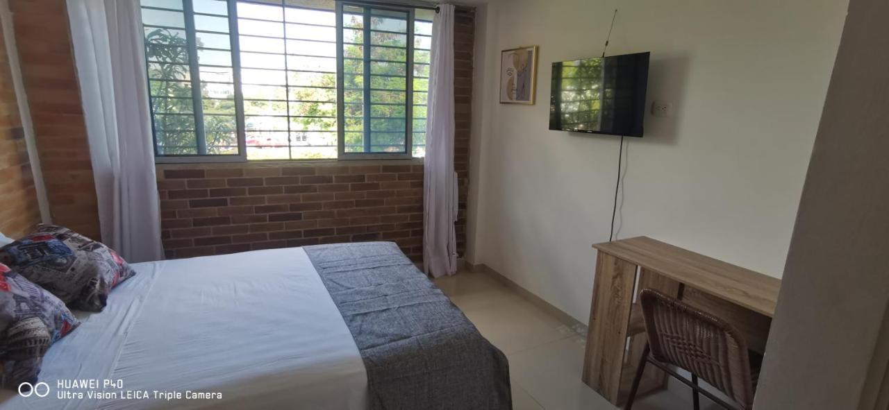 Hotel Edificio Niza80 Ibague, Acceso Digital Cerca Parque Deportivo Esterno foto