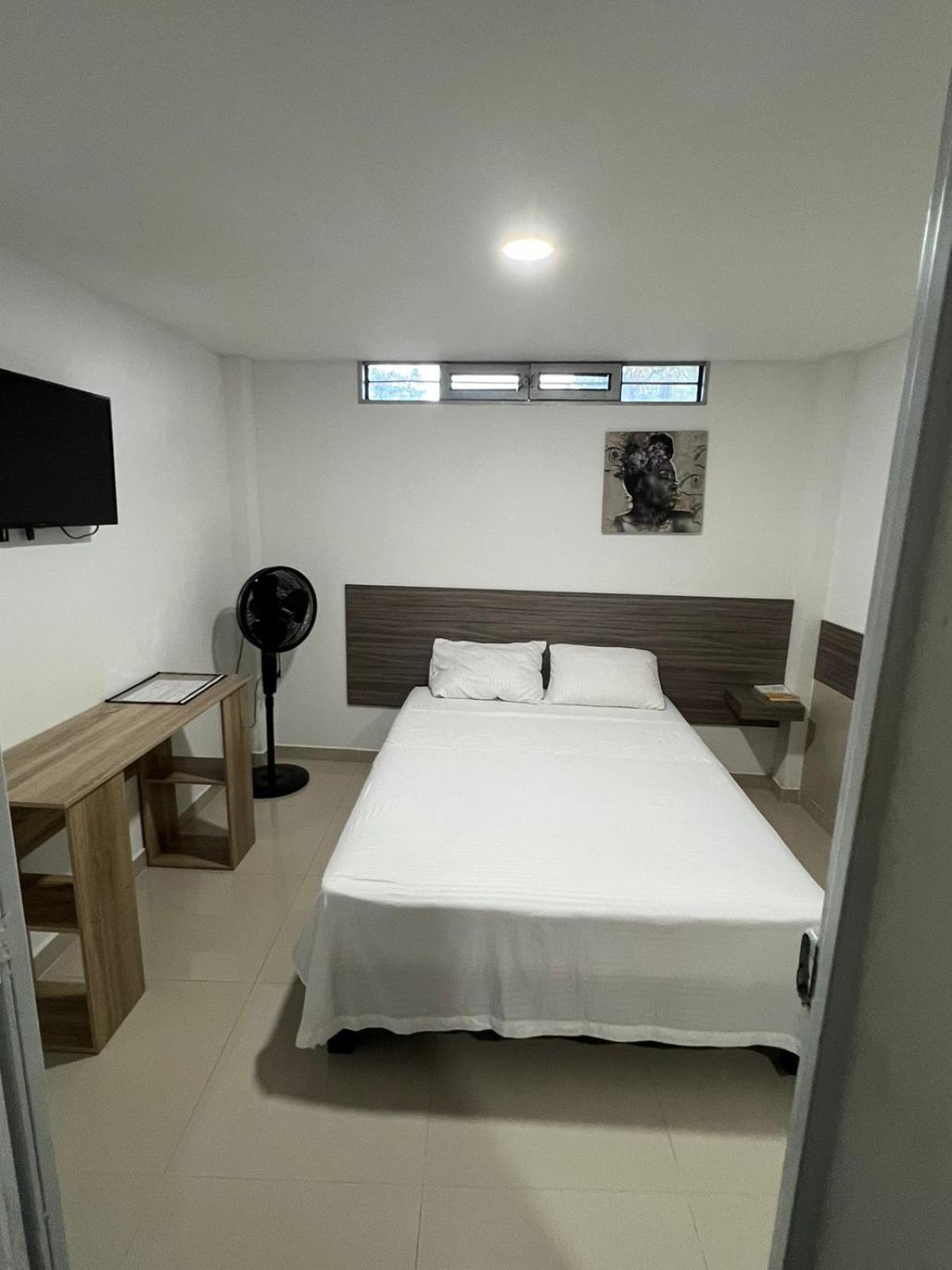 Hotel Edificio Niza80 Ibague, Acceso Digital Cerca Parque Deportivo Esterno foto